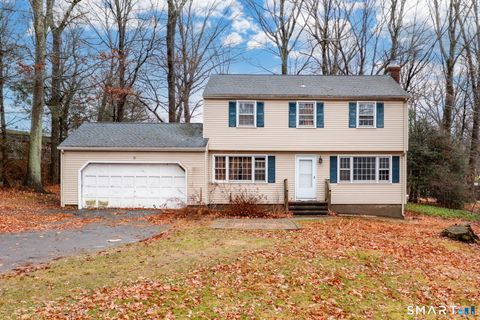 Photo of 32 Forest Court N, Hamden, CT 06518 (MLS # 24146410)