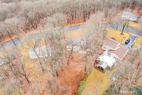 Tiny photo for 32 Forest Court N, Hamden, CT 06518 (MLS # 24146410)