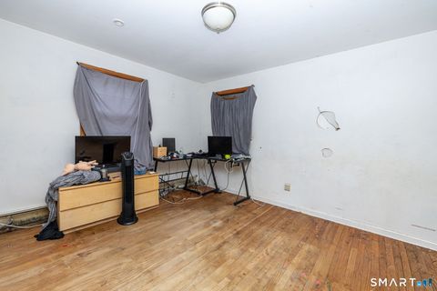 Tiny photo for 32 Forest Court N, Hamden, CT 06518 (MLS # 24146410)