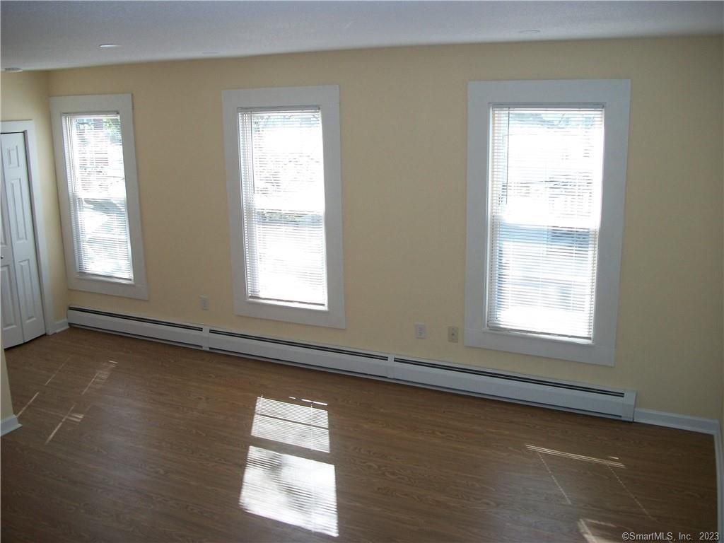 Rental Property at East Street 2, New Haven, Connecticut - Bedrooms: 1 
Bathrooms: 1 
Rooms: 3  - $1,650 MO.