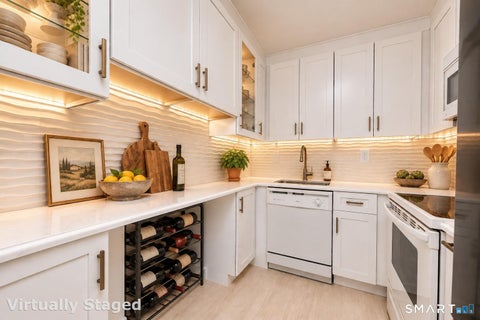 Tiny photo for 100 York Street #16E, New Haven, CT 06511 (MLS # 24215383)