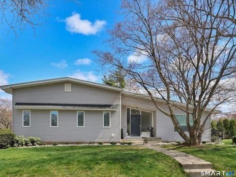 2 Cascade Road West Hartford CT 06117