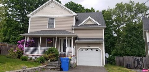 27 Amber Place Waterbury CT 06705