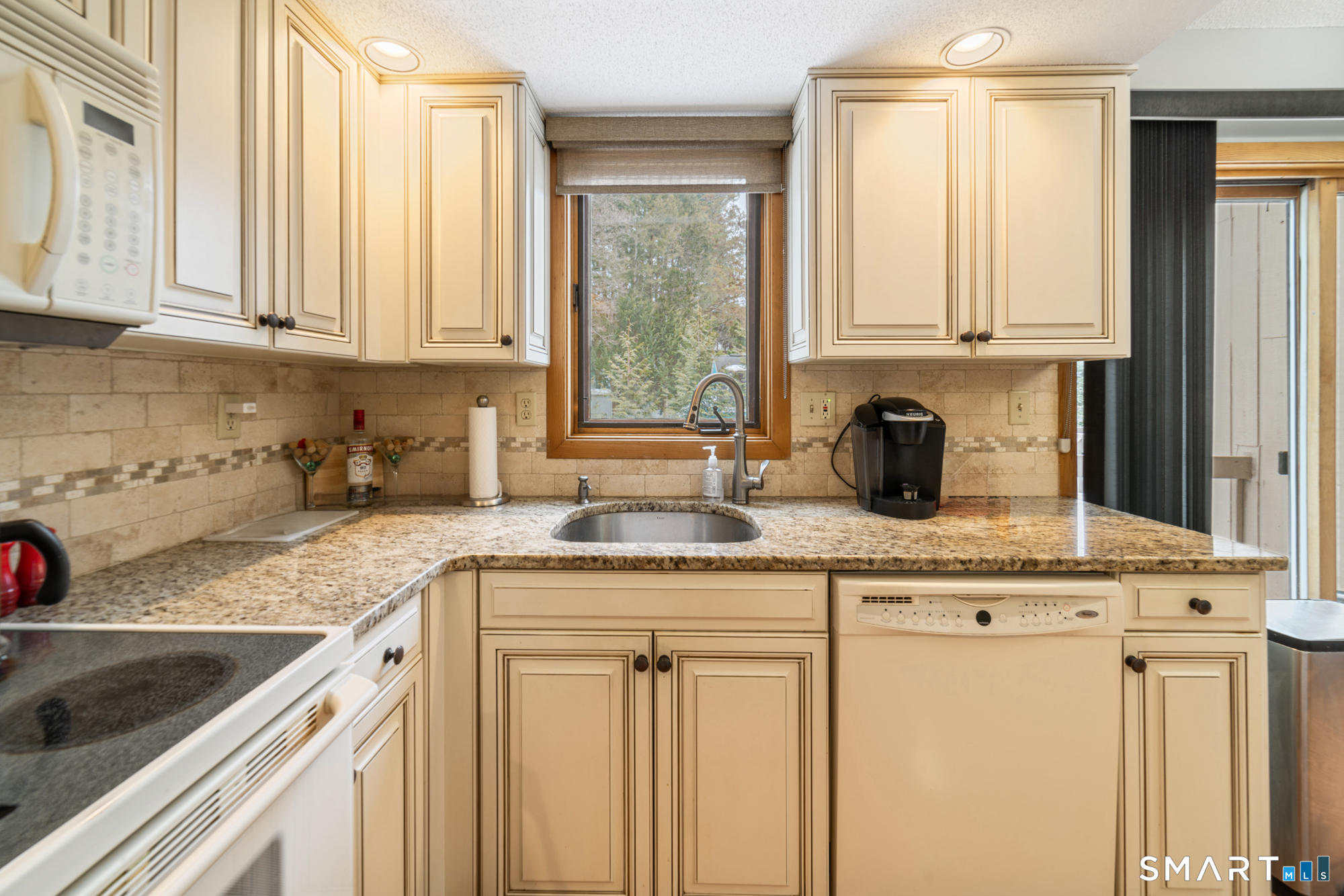 29 Moss Avenue 23