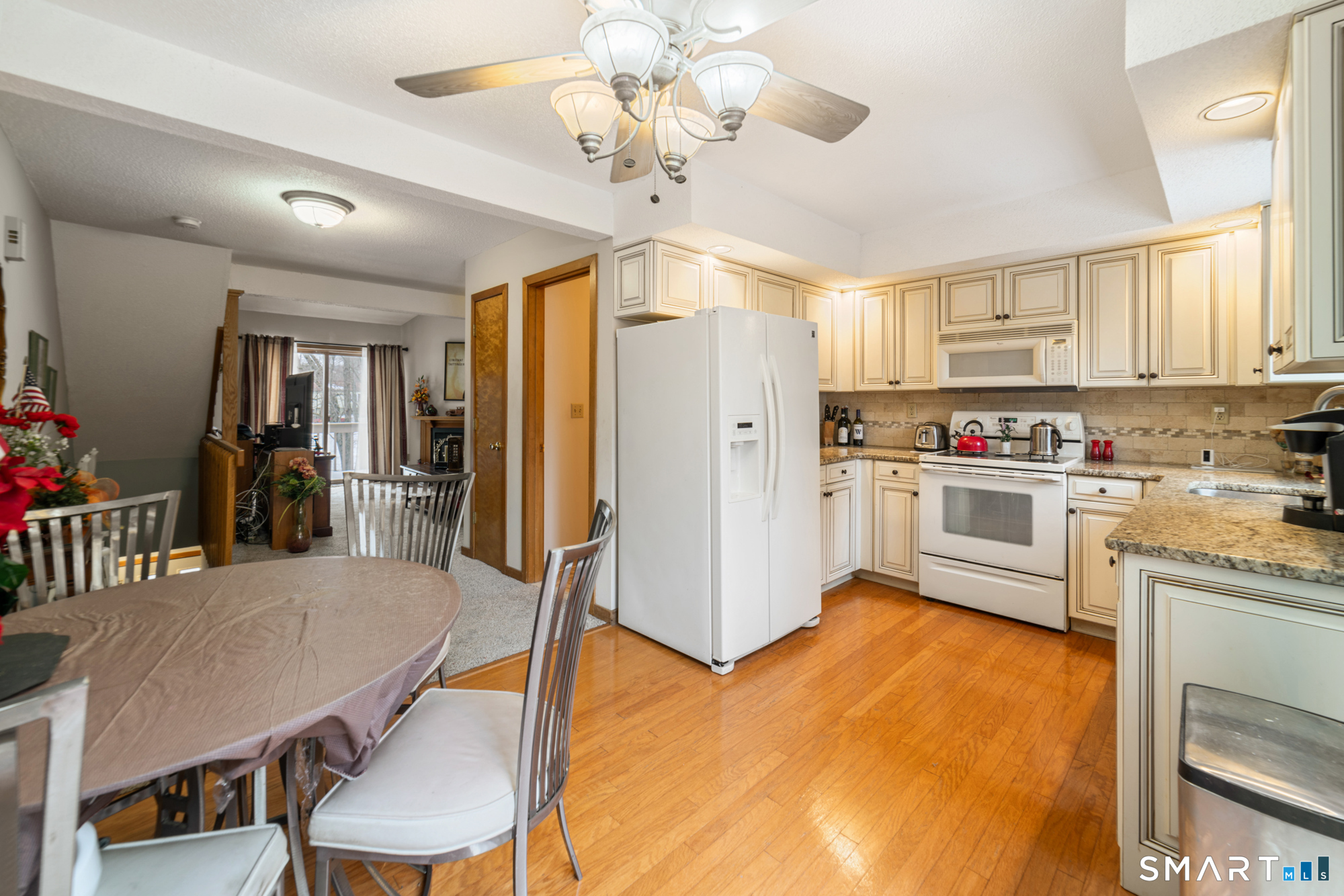 29 Moss Avenue 23