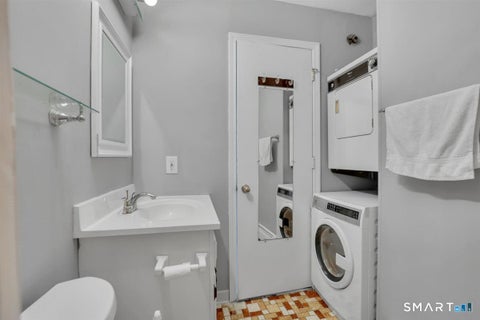 Tiny photo for 215 Foxwood Lane #215, Milford, CT 06461 (MLS # 24197758)