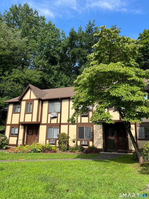 Tiny photo for 215 Foxwood Lane #215, Milford, CT 06461 (MLS # 24197758)