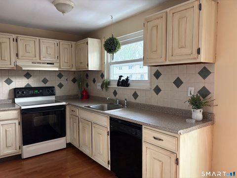 Tiny photo for 302 Blackstone Village #302, Meriden, CT 06450 (MLS # 24167824)