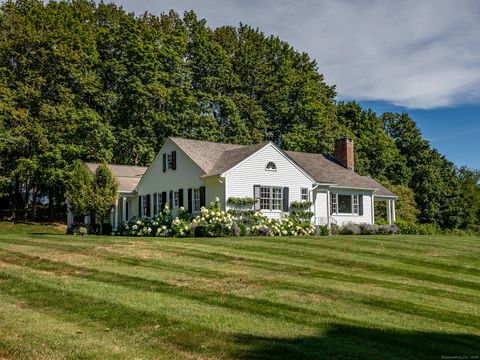 108 East Street Washington CT 06793