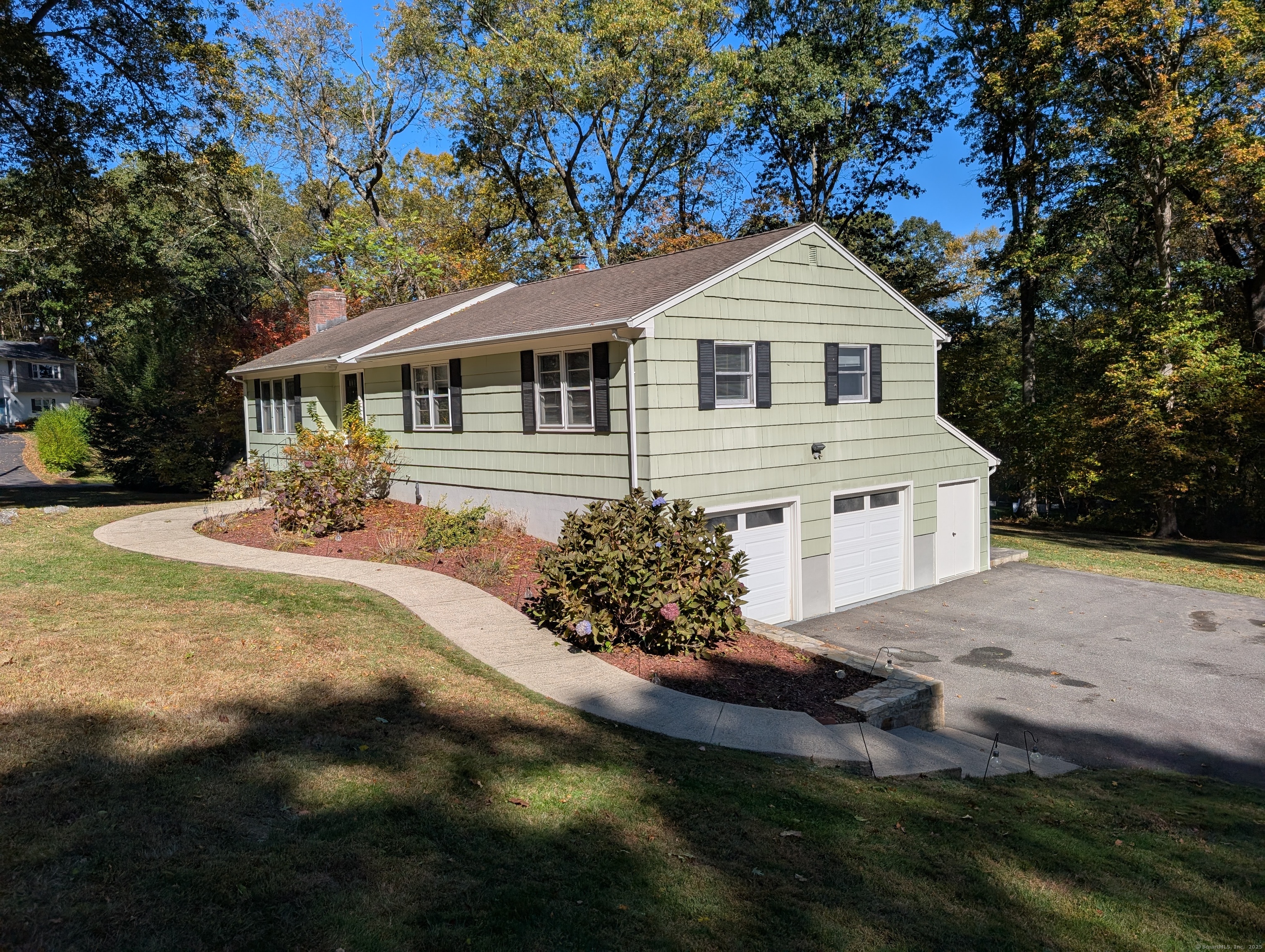 819 Quarter Mile Road