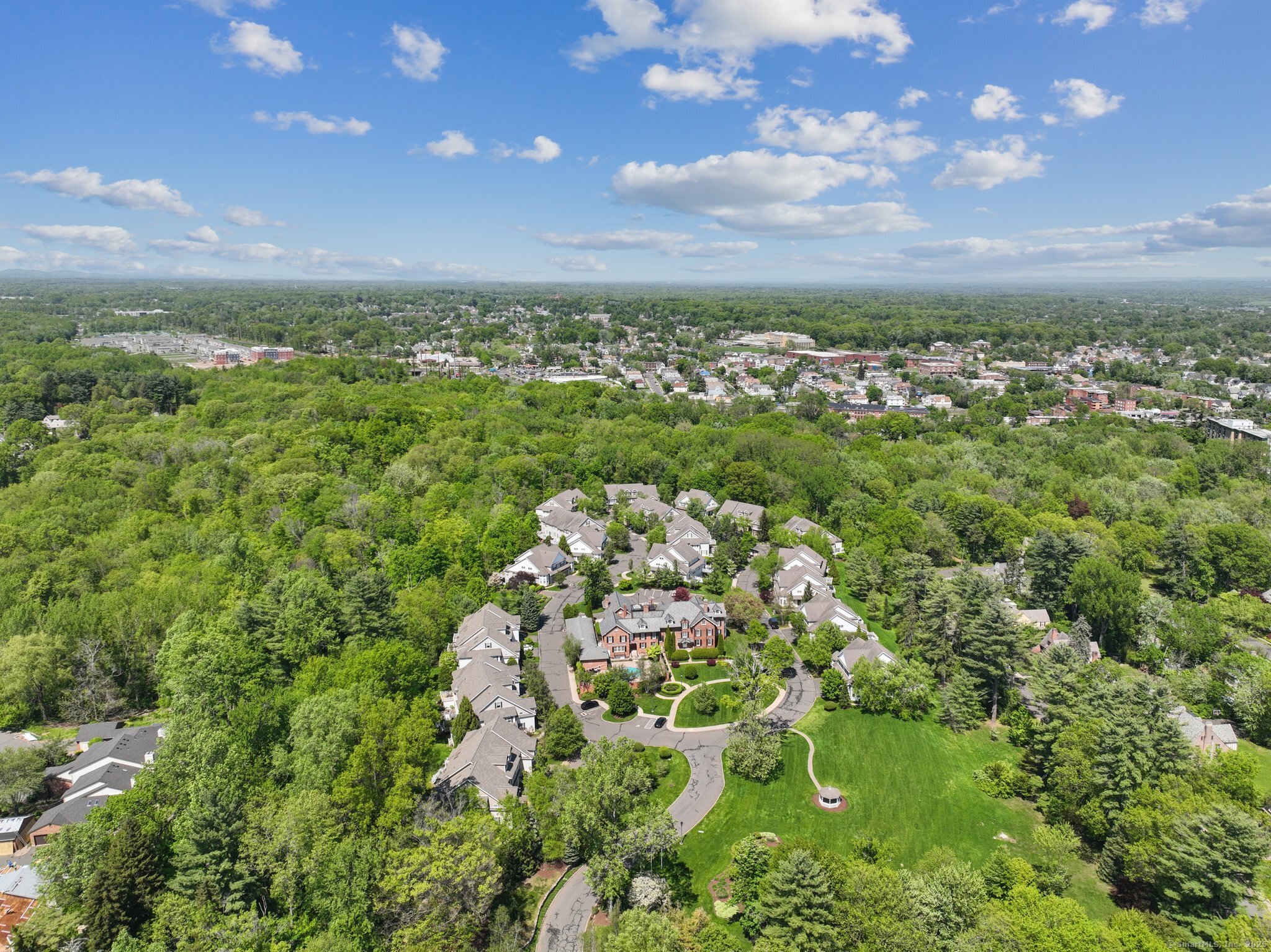20 Goodwin Circle #20, Hartford, Connecticut image 37