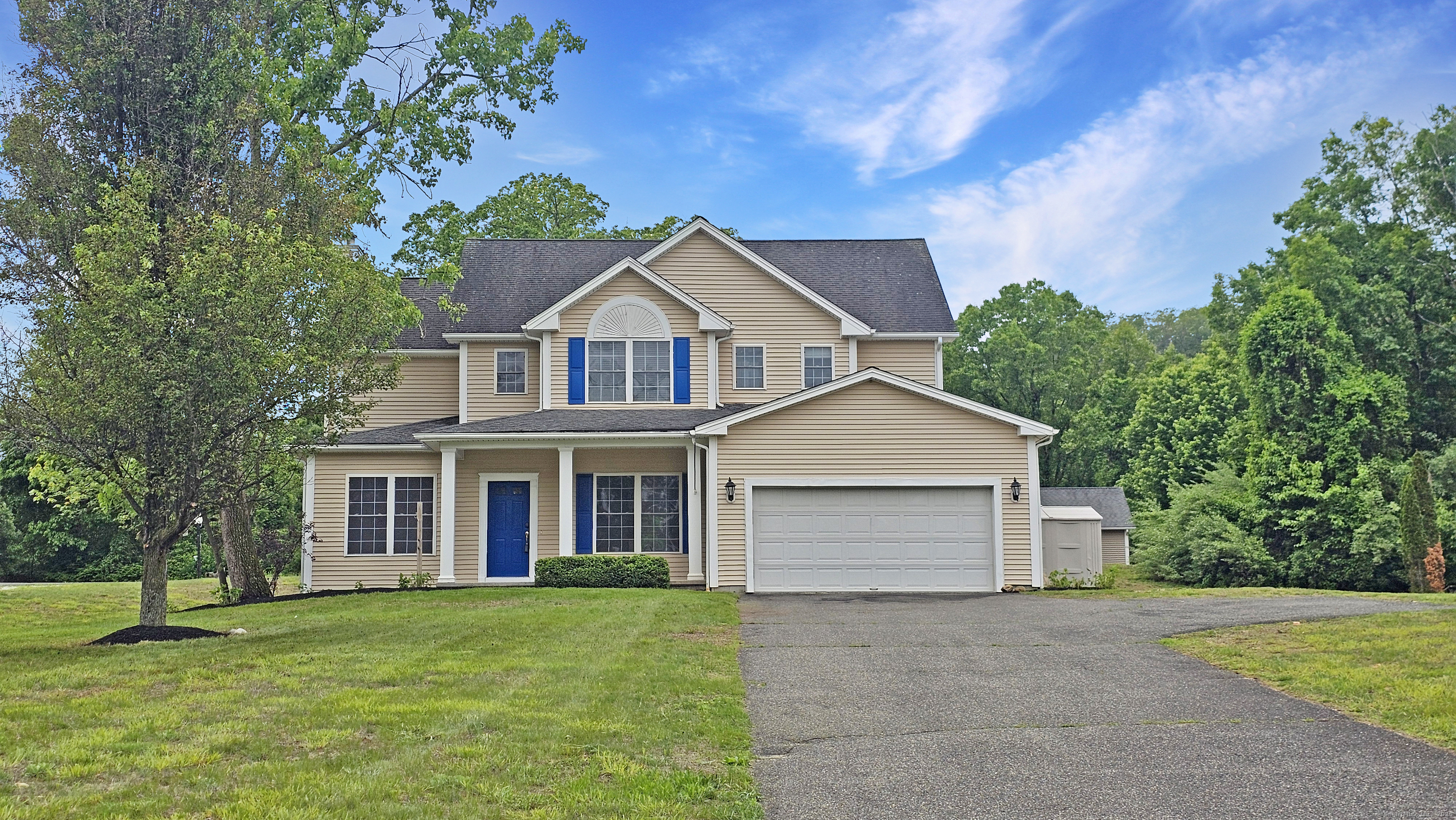 Rental Property at Meadow Brook Road, Brookfield, Connecticut - Bedrooms: 4 
Bathrooms: 3 
Rooms: 8  - $4,200 MO.