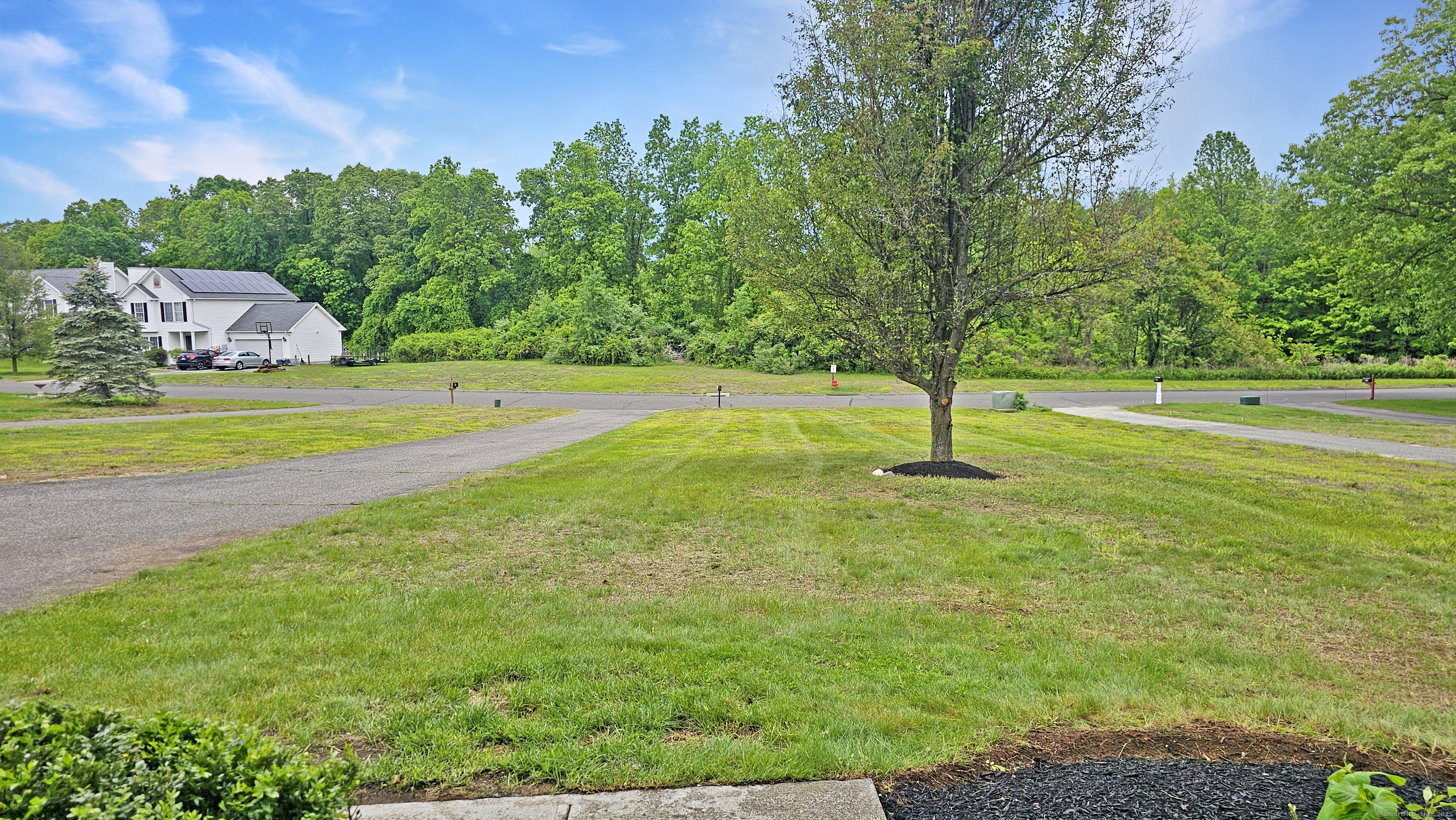48 Meadow Brook Road