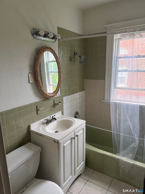 Tiny photo for 21 Ardmore Street #2nd fl, Fairfield, CT 06824 (MLS # 24201016)