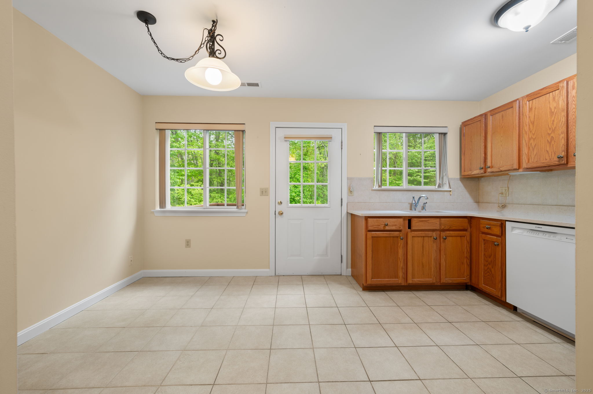310 Boston Post Road #168, Waterford, Connecticut image 17