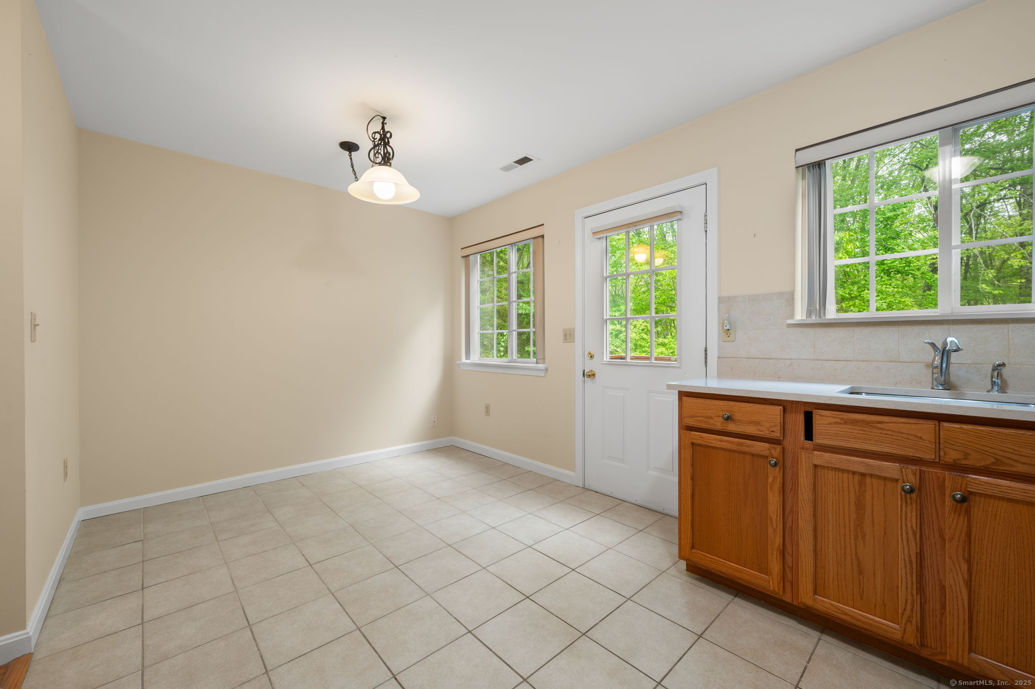310 Boston Post Road #168, Waterford, Connecticut image 15