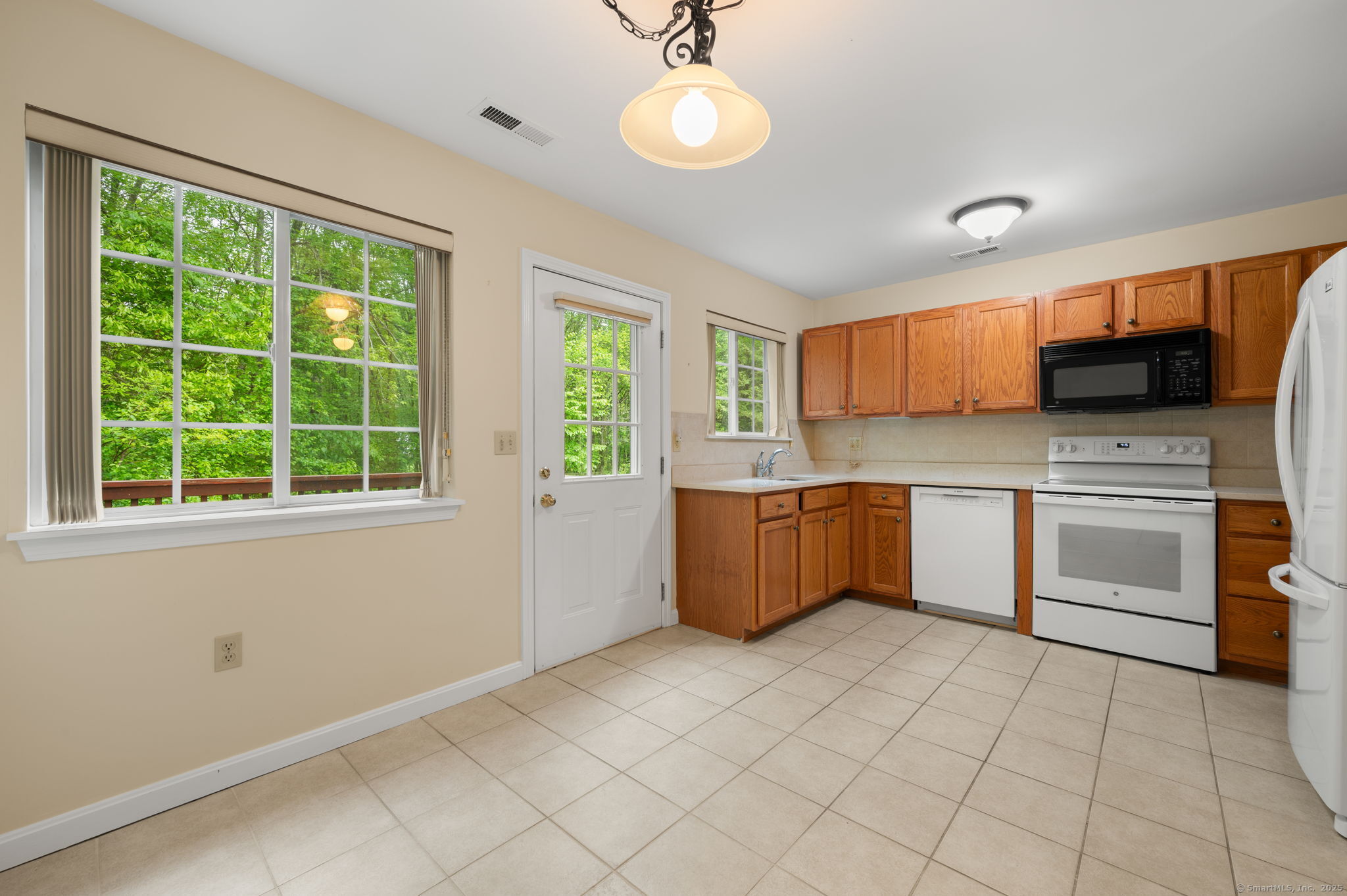 310 Boston Post Road #168, Waterford, Connecticut image 13
