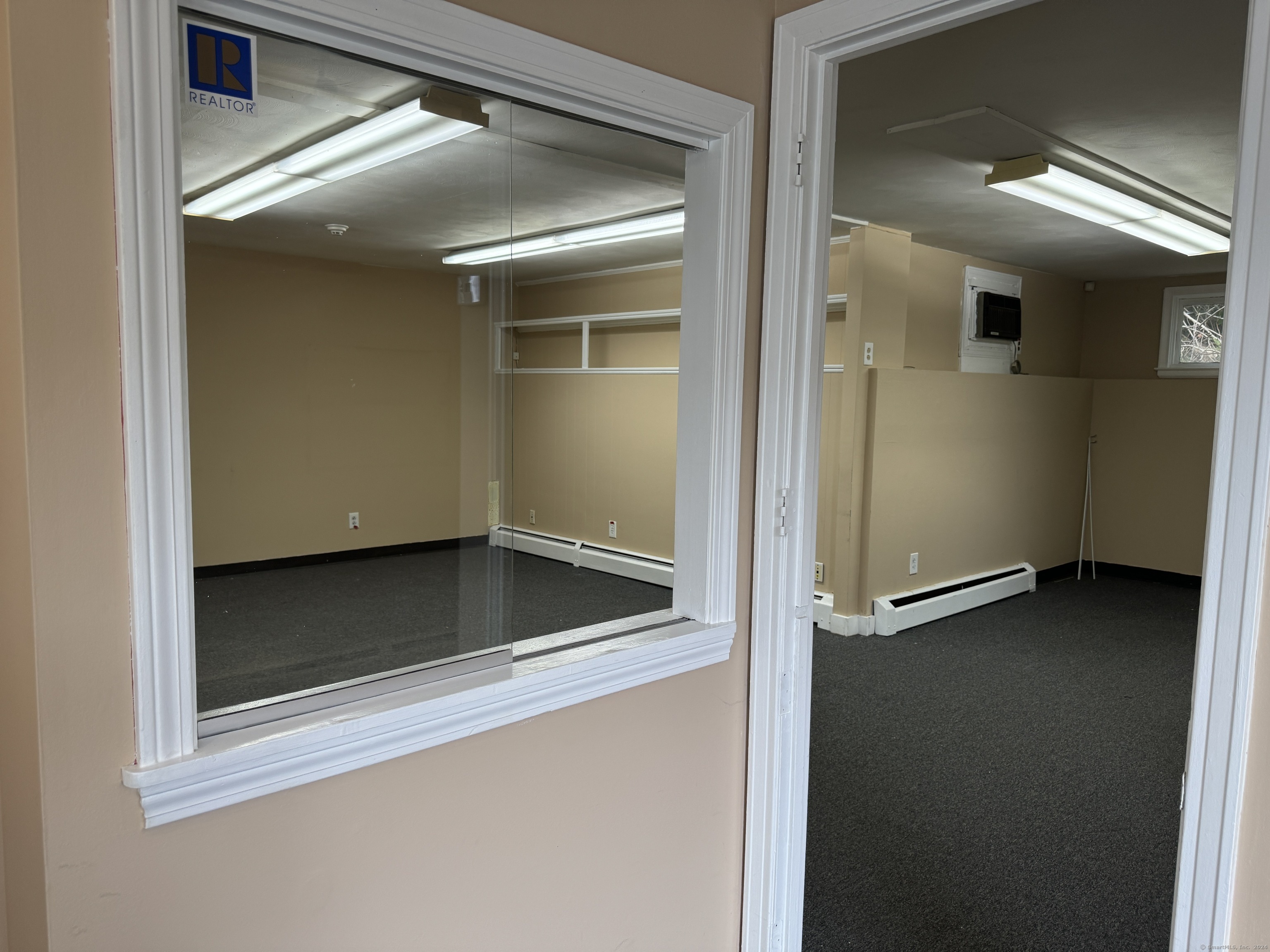 Bristol, Connecticut 06010, United States, ,Residential,Active,121439