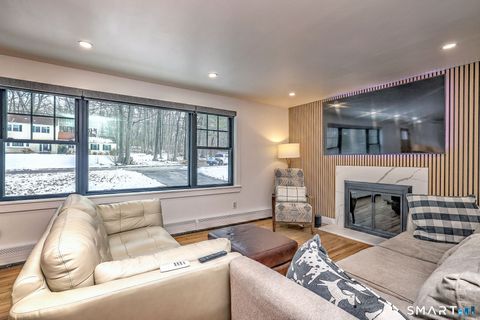 Tiny photo for 10 Woodcliff Drive, Simsbury, CT 06070 (MLS # 24145434)