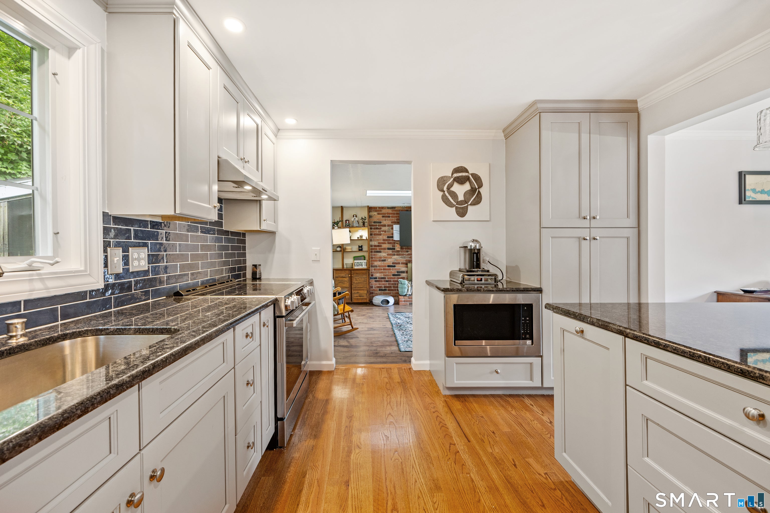 45 Montowese Trail