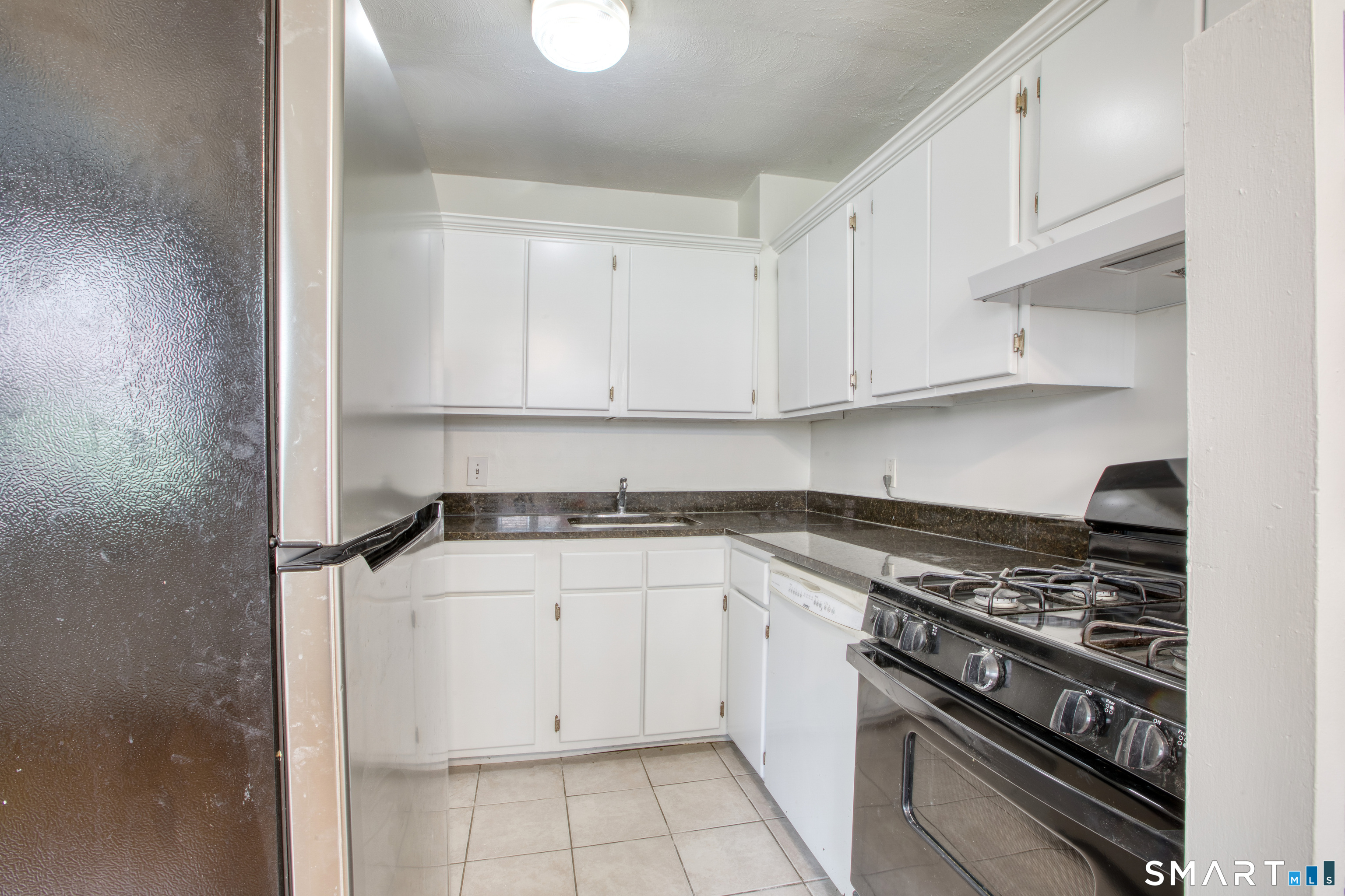 11 Bedford Avenue Q2