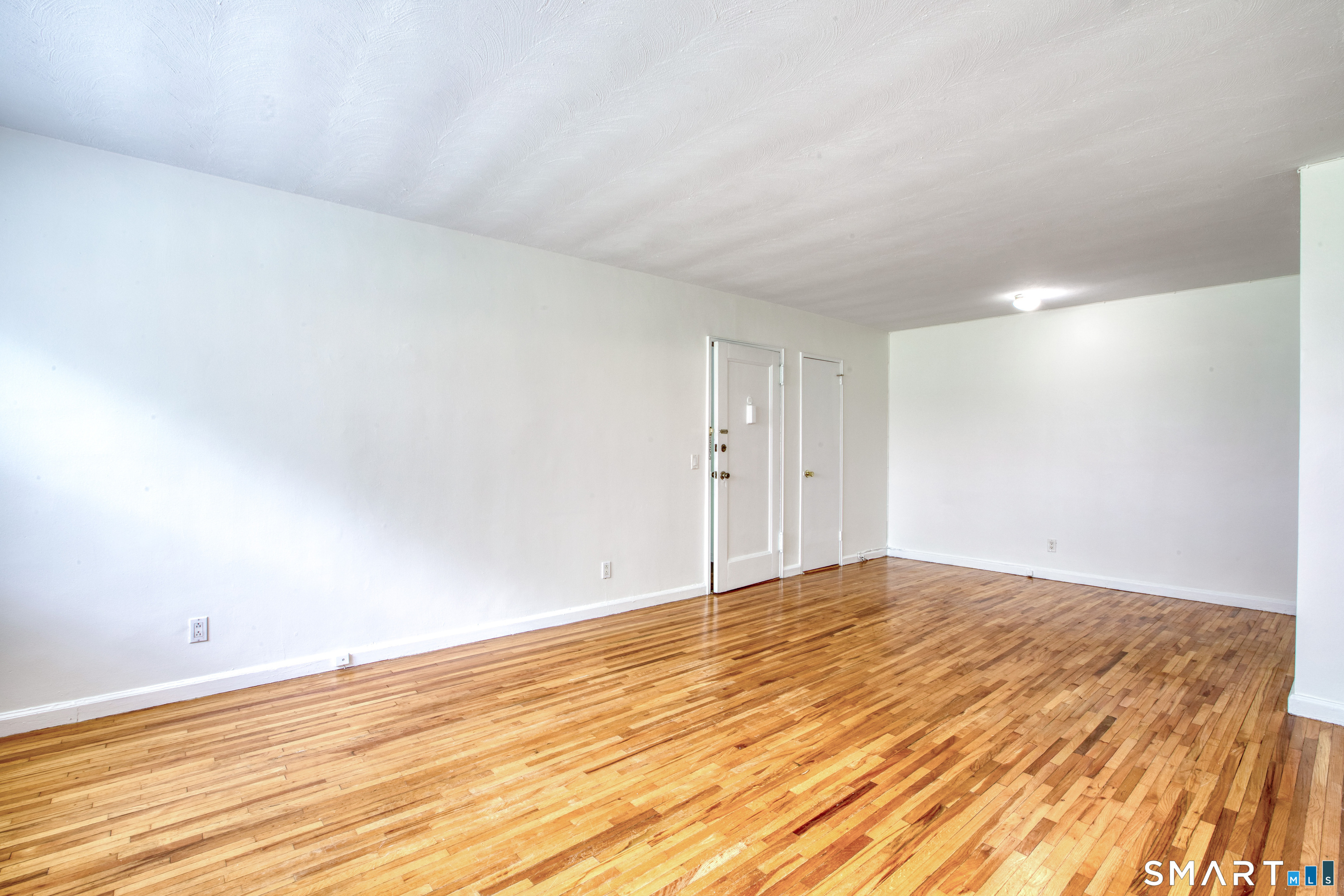 11 Bedford Avenue Q2
