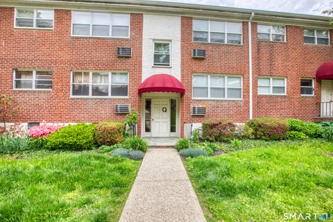 Condo For Sale - 11 Bedford Avenue #Q2<br/> Norwalk, CT 06850