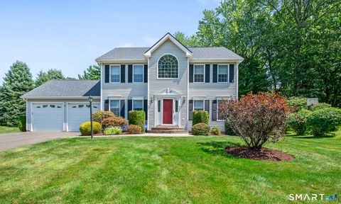 Photo of 386 Georgetown Drive, Watertown, CT 06795 (MLS # 24167363)