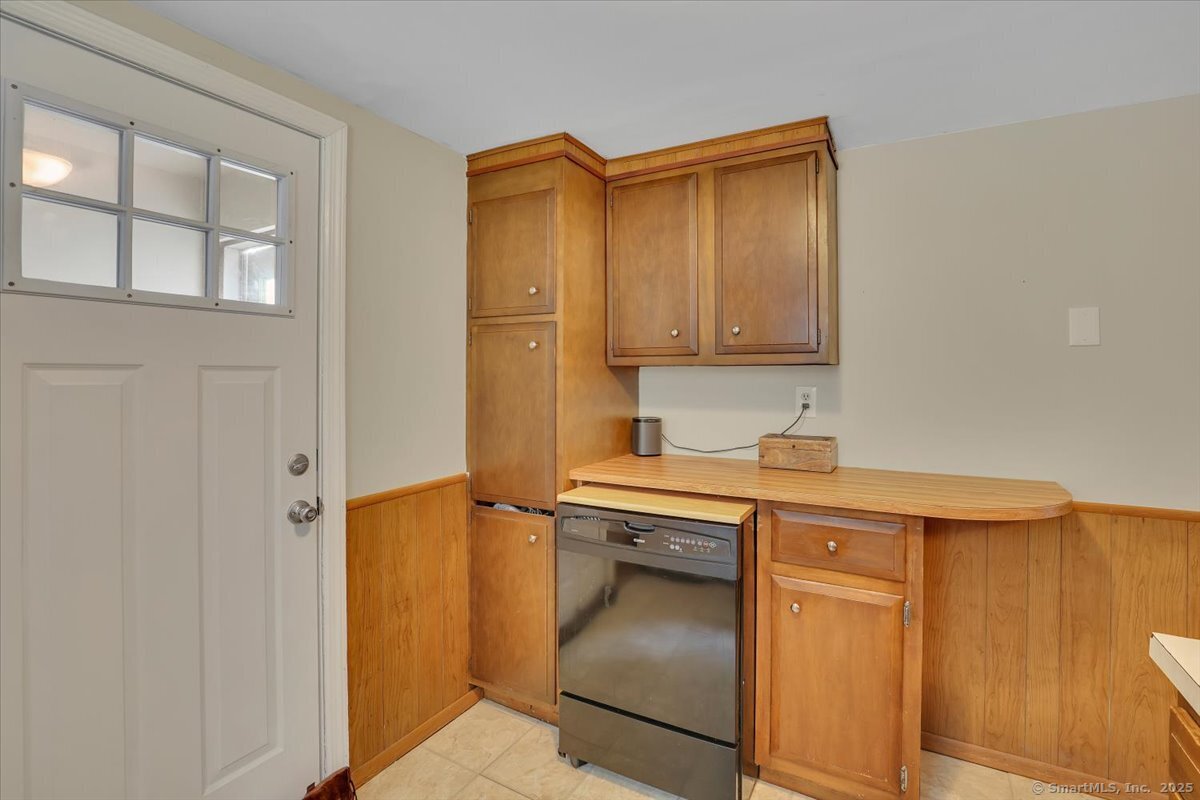 32 Whitney Road, Manchester, Connecticut image 10