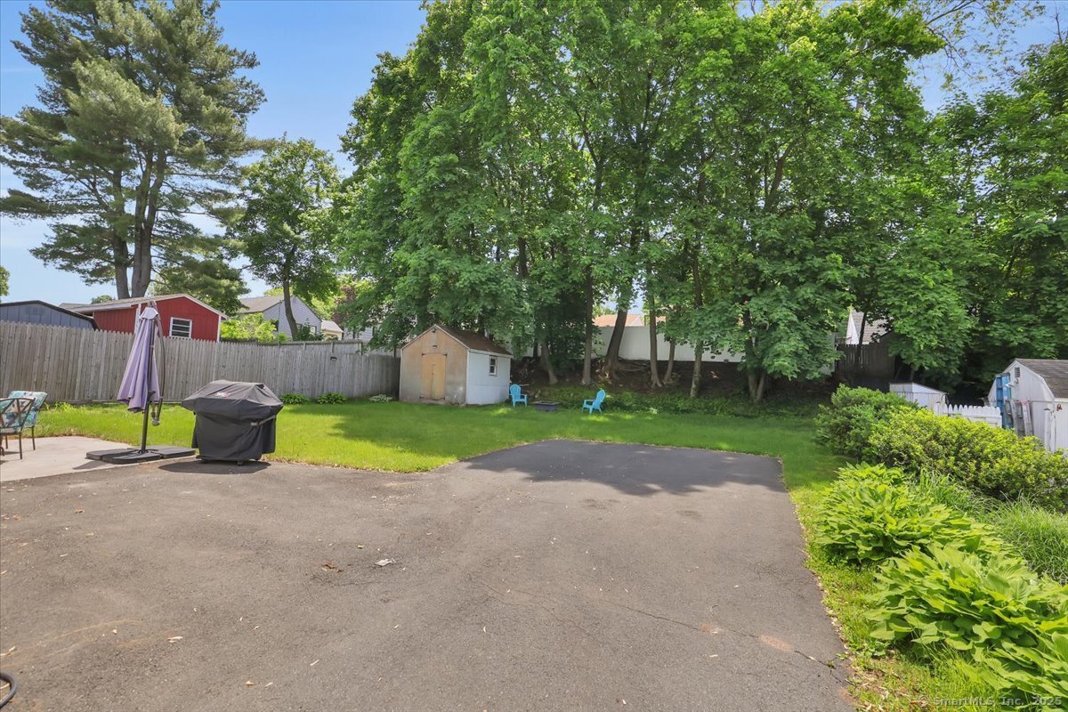 32 Whitney Road, Manchester, Connecticut image 24