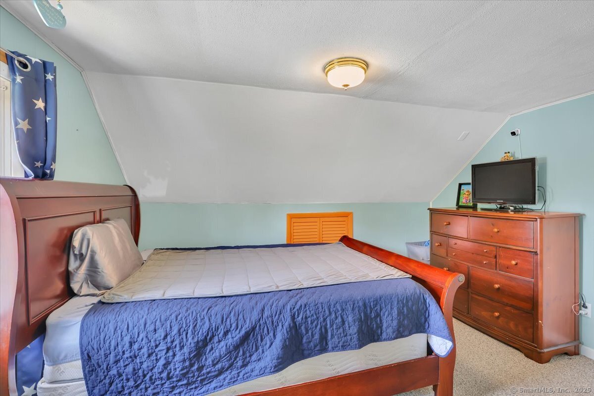 32 Whitney Road, Manchester, Connecticut image 16