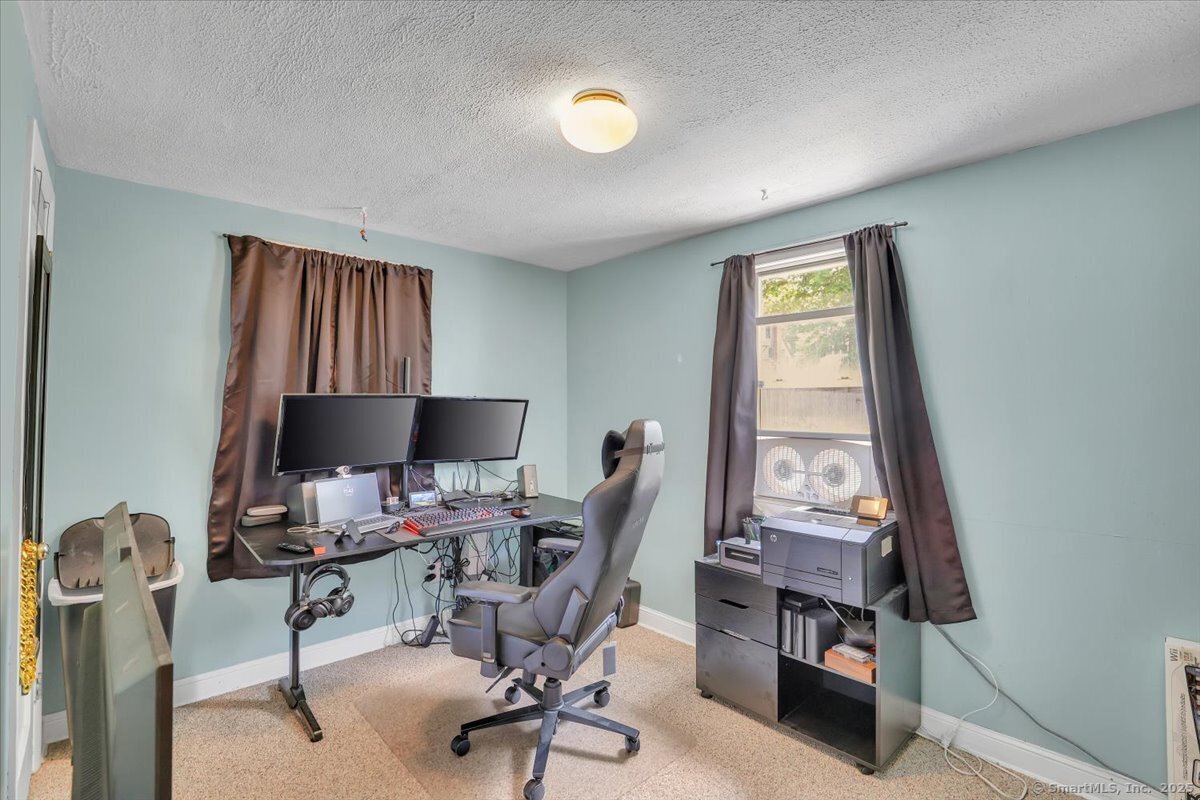 32 Whitney Road, Manchester, Connecticut image 13