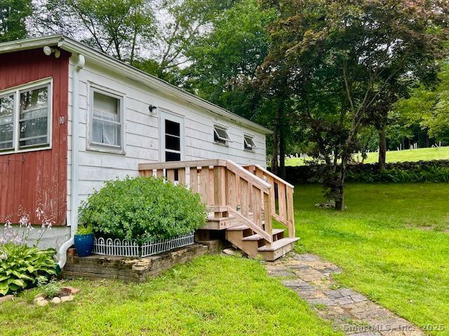 10 Laurel Hill Drive