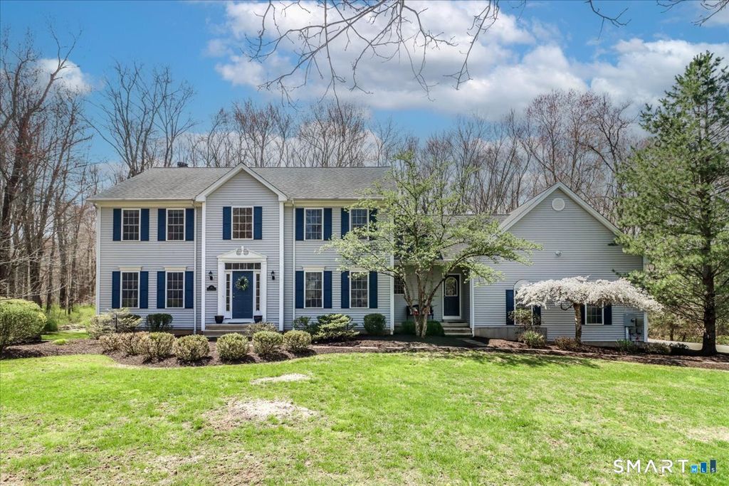 Photo of 10 Ironwood Drive, Newtown, CT 06482 (MLS # 24167640)