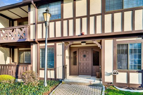 Photo of 125 Warner Hill Road #20, Stratford, CT 06614 (MLS # 24143781)