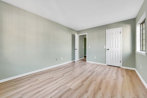 Tiny photo for 125 Warner Hill Road #20, Stratford, CT 06614 (MLS # 24143781)