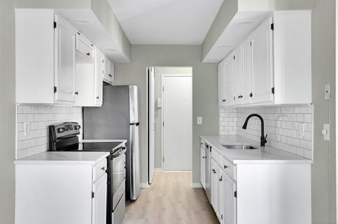 Tiny photo for 125 Warner Hill Road #20, Stratford, CT 06614 (MLS # 24143781)