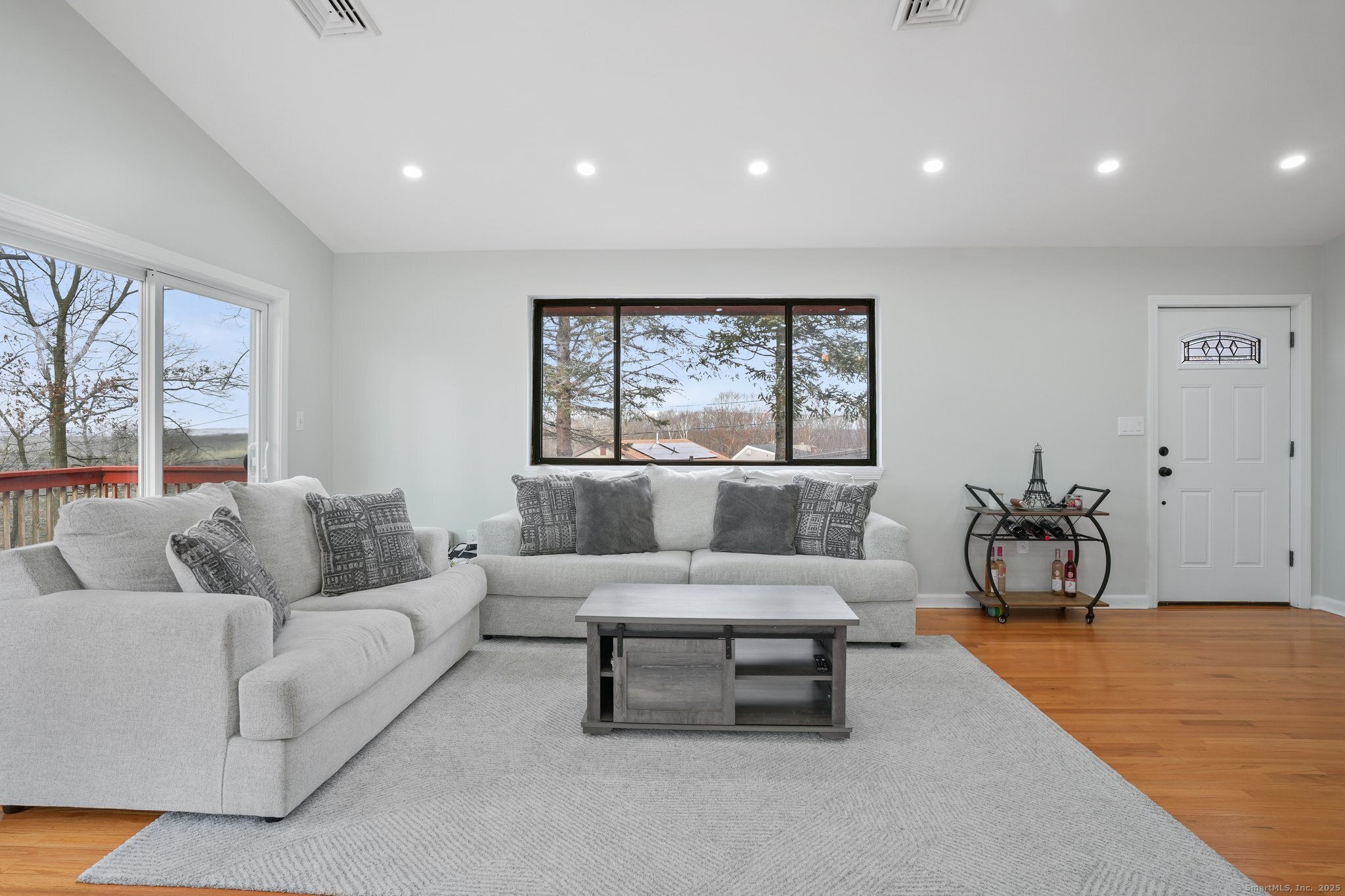 12 Willowledge Circle, Waterbury, Connecticut image 3