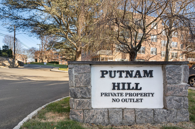 3 Putnam Hill