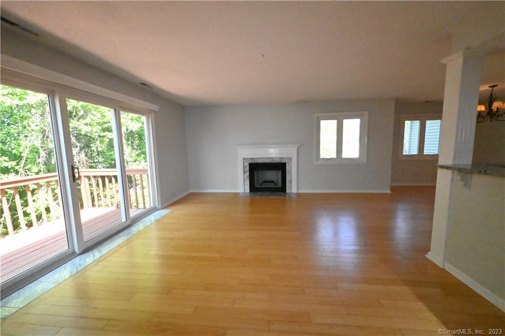 Photo 9 of 23 of 560 Silver Sands Road 606 townhome