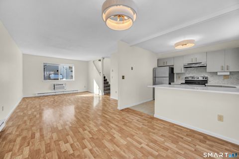 Tiny photo for 925 Oronoke Road #14F, Waterbury, CT 06708 (MLS # 24150660)