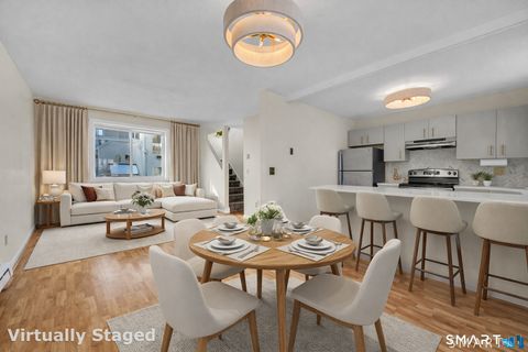 Photo of 925 Oronoke Road #14F, Waterbury, CT 06708 (MLS # 24150660)