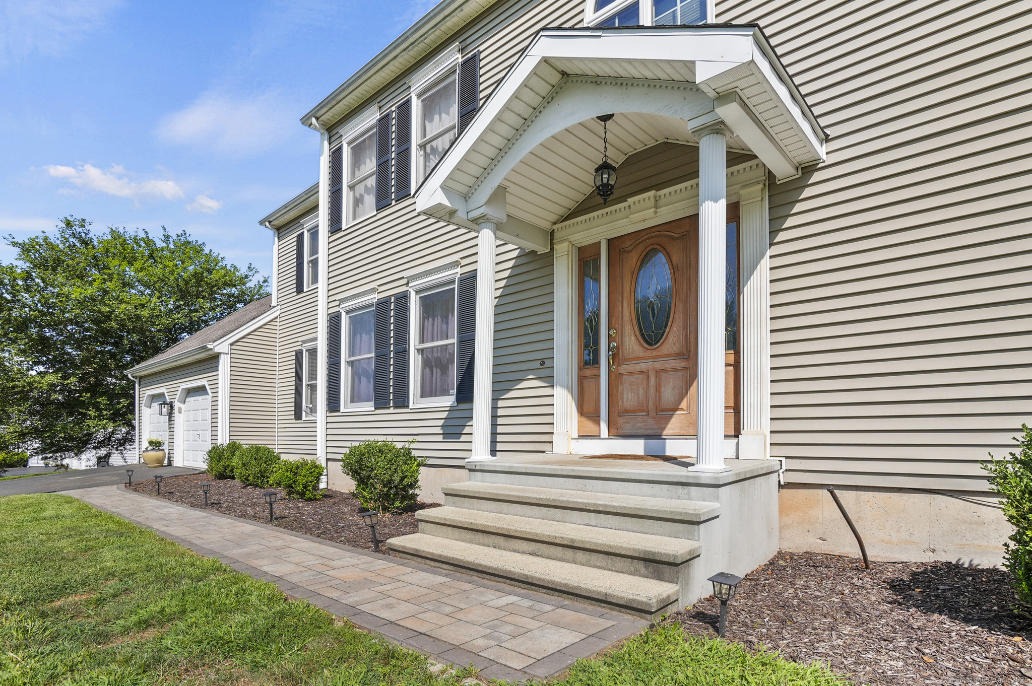12 North Pond Road