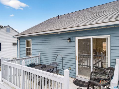 Tiny photo for 39 Founders Village #39, Clinton, CT 06413 (MLS # 24155433)