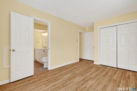 Tiny photo for 39 Founders Village #39, Clinton, CT 06413 (MLS # 24155433)