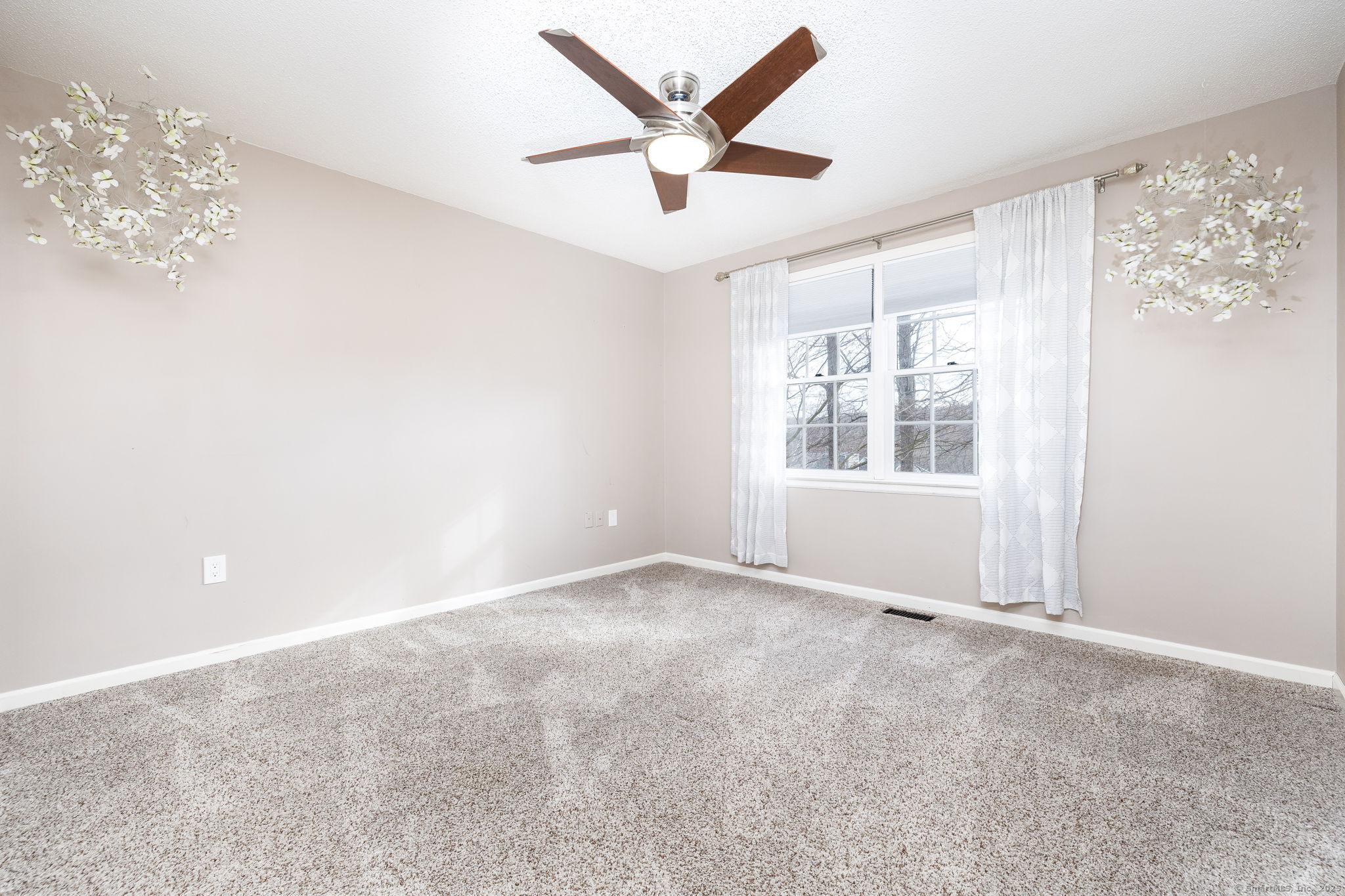 160 Jenny Cliffs, Manchester, Connecticut image 32