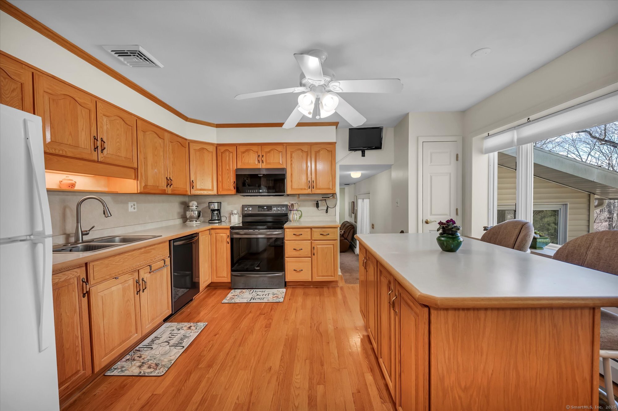 14 Juniper Drive, North Haven, Connecticut image 13