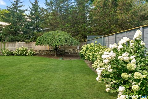 Tiny photo for 56 Kimberly Place, New Canaan, CT 06840 (MLS # 24150710)