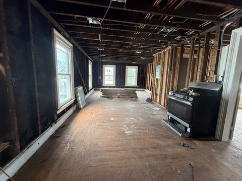 Tiny photo for 118 Grafton Street, New Haven, CT 06513 (MLS # 24144246)