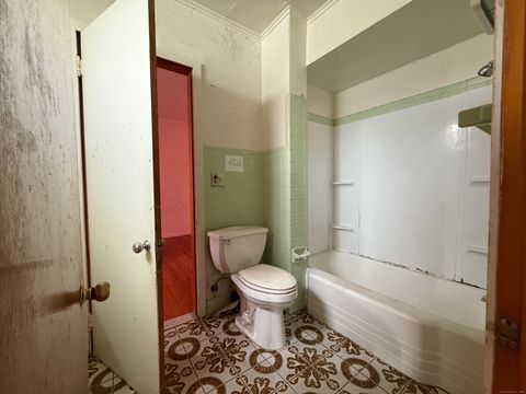 Tiny photo for 118 Grafton Street, New Haven, CT 06513 (MLS # 24144246)